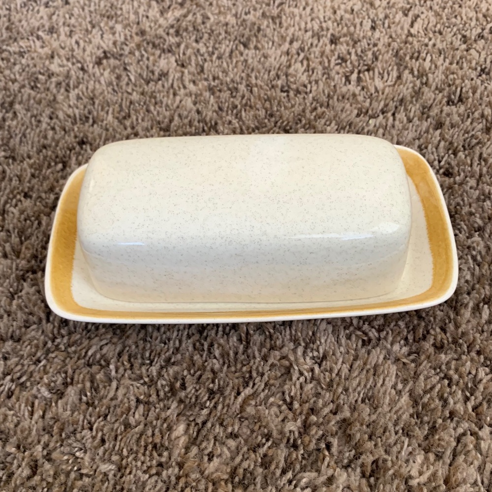 Mikasa Stone Manor Butter Dish Table Setting Serving Piece